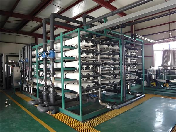 如何選擇鍋爐反滲透設(shè)備廠家？